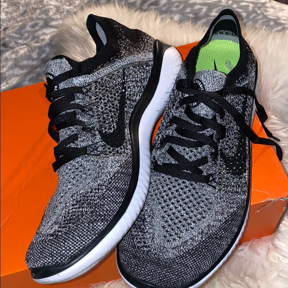 Women Nike free runs flyknit 2018